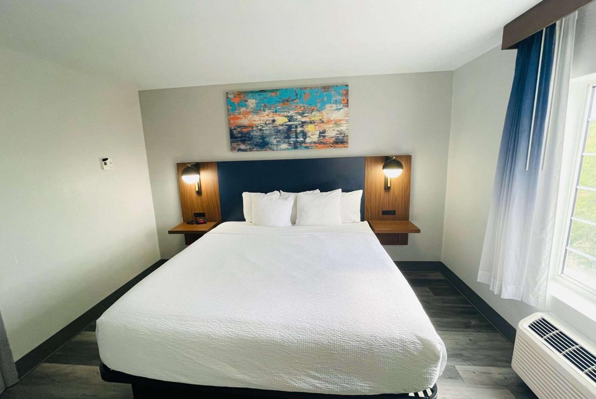 La Quinta By Wyndham Birmingham Хоумууд Екстериор снимка